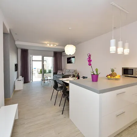 Premium Zecevo Apartment