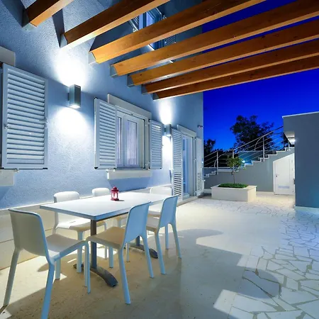 Premium Zecevo Apartment